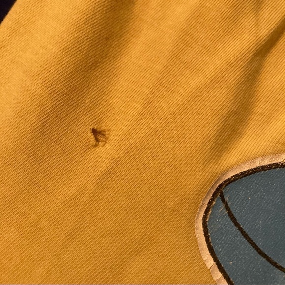 4/$20 Vintage Taz Shirt - Picture 8 of 10